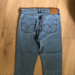 Levi’s Wedgie Straight Jeans